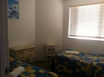 Bayviews & Harbourview Holiday Apartments - Accommodation Tasmania 4