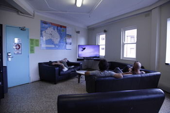 Noah's Bondi - Hostel - Accommodation Tasmania 1