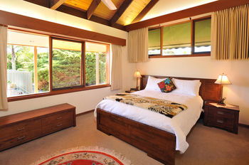 Langbrook Estate Cottages - Accommodation Tasmania 3