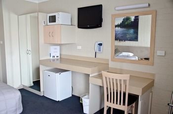 Baybrook Motor Inn & Apartments - Accommodation Tasmania 1