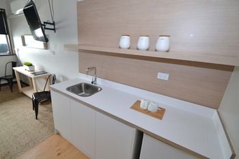 Crossroads Hotel Liverpool - Accommodation Tasmania 20