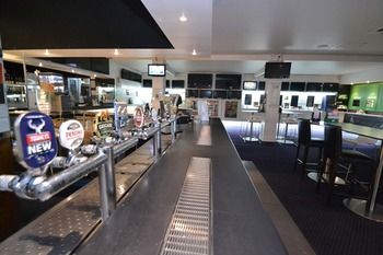Crossroads Hotel Liverpool - Accommodation Tasmania 28
