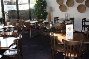 Crossroads Hotel Liverpool - Accommodation Tasmania 38