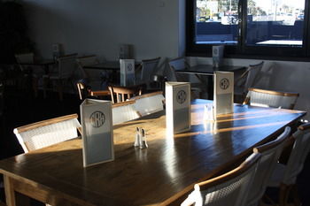 Crossroads Hotel Liverpool - Accommodation Tasmania 40