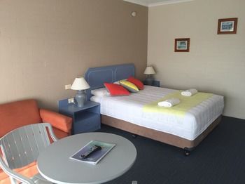Ulladulla Harbour Motel - Accommodation Tasmania 10