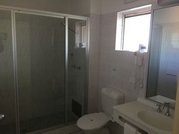 Ulladulla Harbour Motel - Accommodation Tasmania 14