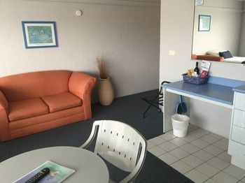 Ulladulla Harbour Motel - Accommodation Tasmania 20