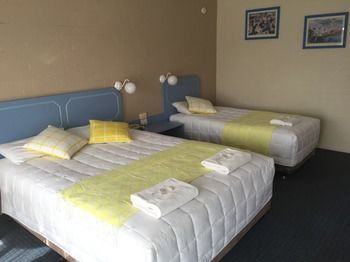 Ulladulla Harbour Motel - Accommodation Tasmania 21