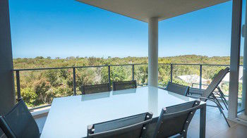 White Shells Luxury Apartments - Accommodation Tasmania 32