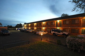 Countryman Motor Inn - Accommodation Tasmania 6