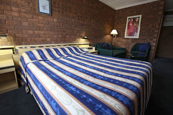 Countryman Motor Inn - Accommodation Tasmania 17