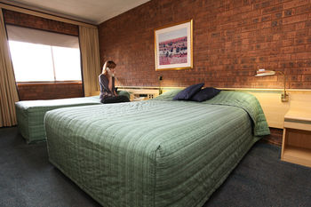 Countryman Motor Inn - Accommodation Tasmania 29