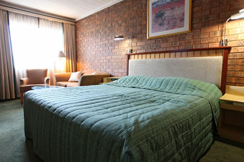 Countryman Motor Inn - Accommodation Tasmania 30