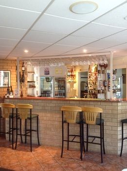 Ashton Townhouse Motel And Suites - Accommodation Tasmania 1