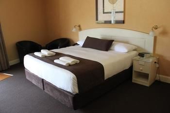 Bowen Inn Motel - Accommodation Tasmania 9