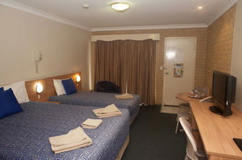 Forest Lodge Motor Inn & Restaurant - Accommodation Tasmania 13