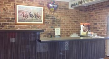 Forest Lodge Motor Inn & Restaurant - Accommodation Tasmania 15