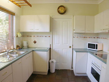 Apple Tree Cottage & Studio - Accommodation Tasmania 10