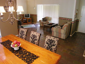 Apple Tree Cottage & Studio - Accommodation Tasmania 12
