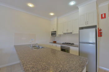 Cadman Motor Inn & Apartments - Accommodation Tasmania 18
