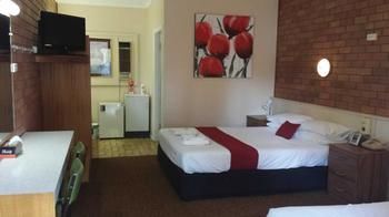 Hilldrop Motor Inn - Accommodation Tasmania 3