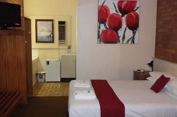 Hilldrop Motor Inn - Accommodation Tasmania 11
