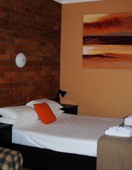 Hilldrop Motor Inn - Accommodation Tasmania 16