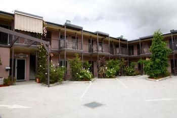 Station Hotel Motel Kurri Kurri - Accommodation Tasmania 9