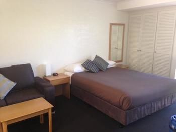 Bathurst Apartments - Accommodation Tasmania 12