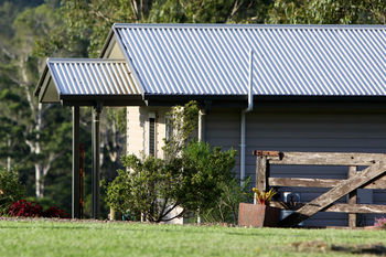 Yabbaloumba Retreat - Accommodation Tasmania 0