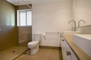 Skippers Cove Waterfront Resort - Accommodation Tasmania 1