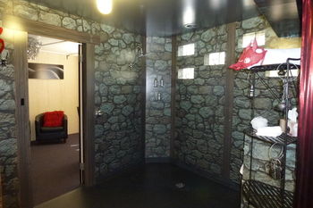The Retreat At Froog-Moore Park - Accommodation Tasmania 3