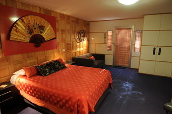 The Retreat At Froog-Moore Park - Accommodation Tasmania 13