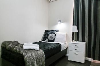 Airport Hotel Sydney - Accommodation Tasmania 3