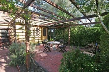 The Table Guesthouse - Accommodation Tasmania 4