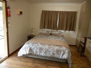 Gundagai Cabins & Tourist Park - Accommodation Tasmania 1