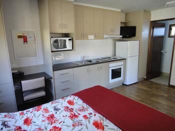 Gundagai Cabins & Tourist Park - Accommodation Tasmania 2