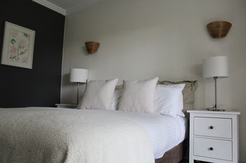 Elfin Hill Country Accommodation - Accommodation Tasmania 9