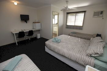 Across Country Motel And Serviced Apartments - Accommodation Tasmania 10