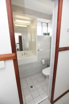 Across Country Motel And Serviced Apartments - Accommodation Tasmania 22