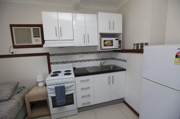 Across Country Motel And Serviced Apartments - Accommodation Tasmania 25