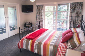 The Heart Of Emerald Bed & Breakfast - Accommodation Tasmania 48