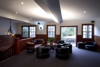 Marybrooke Manor - Accommodation Tasmania 1