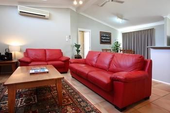 The Grange On Hermitage - Accommodation Tasmania 8