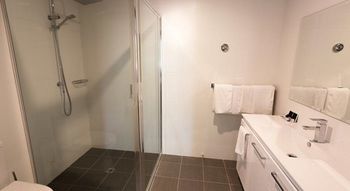 CH On Peel Boutique Hotel - Accommodation Tasmania 1