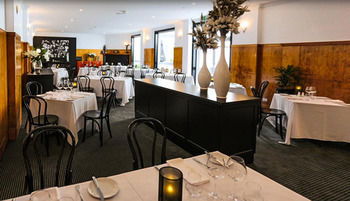 CH On Peel Boutique Hotel - Accommodation Tasmania 3