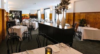 CH On Peel Boutique Hotel - Accommodation Tasmania 24
