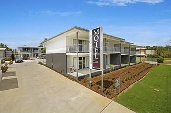 Cooroy Luxury Motel Apartments Noosa - Accommodation Tasmania 4