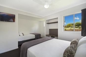 Cooroy Luxury Motel Apartments Noosa - Accommodation Tasmania 7