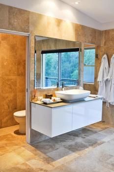 Deja Vu Estate - Accommodation Tasmania 0